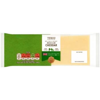 Tesco Medium Cheddar (400g)