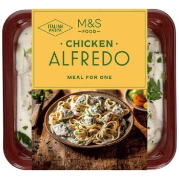 M&S Chicken Alfredo (400g)