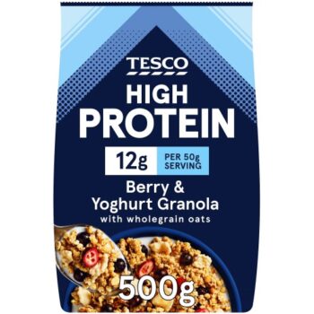Tesco High Protein Berry & Yogurt Granola (500g)